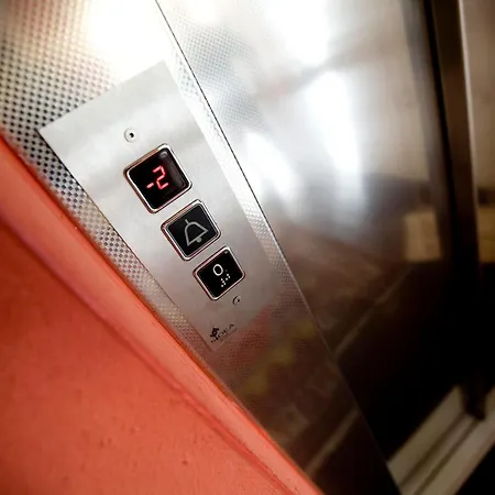 Cascina Di Corte ヴェナリア・レアーレ