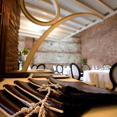 Отель Cascina Di Corte