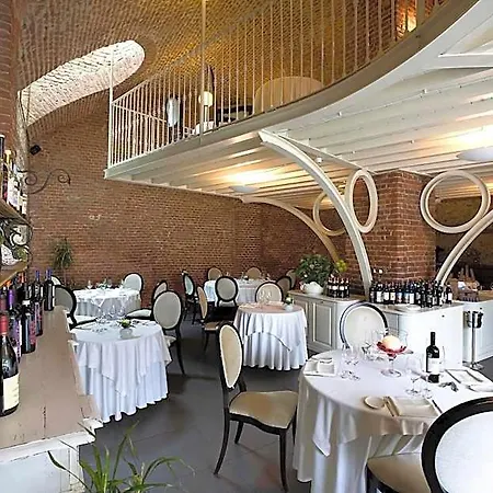 Hotel Cascina Di Corte 3*