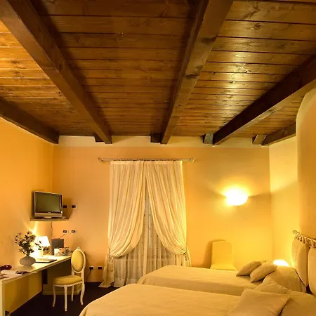 Cascina Di Corte Венария-Реале