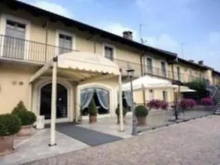 Отель Cascina Di Corte Венария-Реале