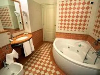 Cascina Di Corte Hotel 3*
