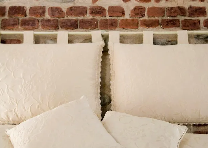 מלון Cascina Di Corte ונאריה ריאלה